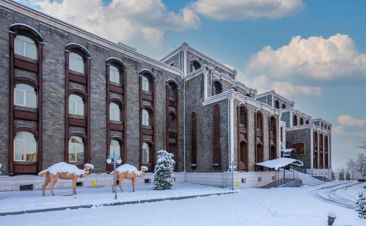Qafqaz Karvansaray Hotel Габала Екстер'єр фото